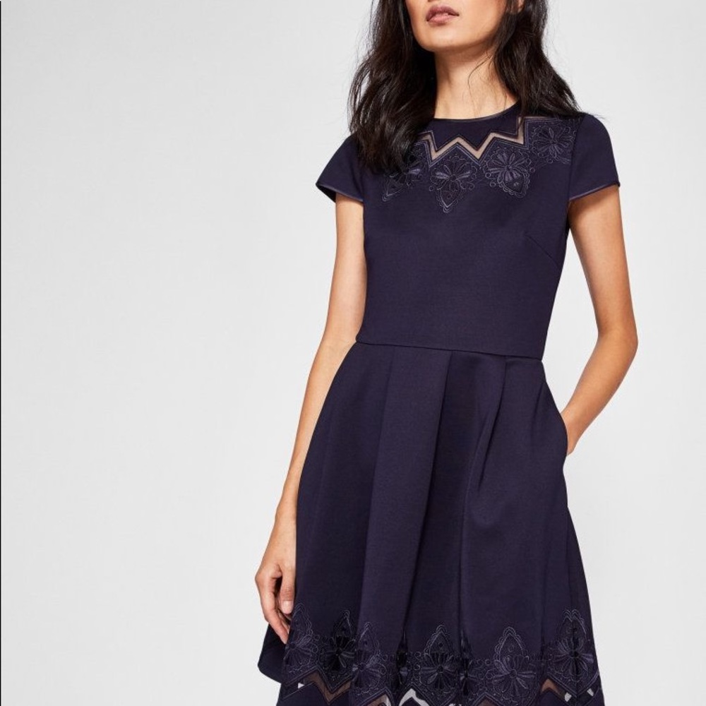 NWT Ted baker lace and mesh cheskka black dress - Picture 2 of 5